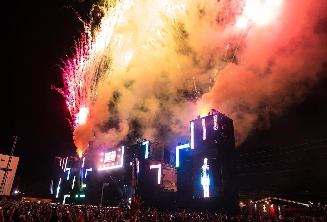 Falta de acessibilidade no bloco de Bar em Bar